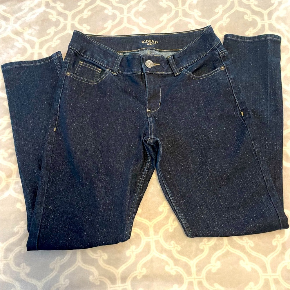 Riders by Lee women’s jeans size 10M.  Material has beautiful shimmer.